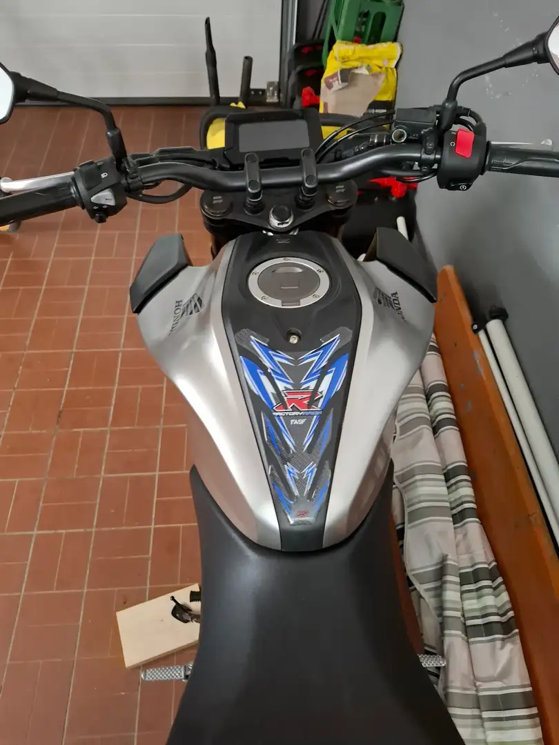 Honda CB 125 Argintiu - 2