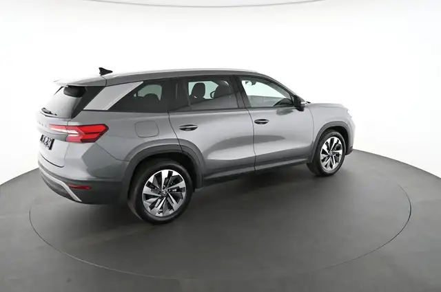 Skoda Kodiaq view 4
