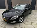 Volvo V60 2.4 D6 AWD Plug-In Hybrid Summum Zwart - thumbnail 1
