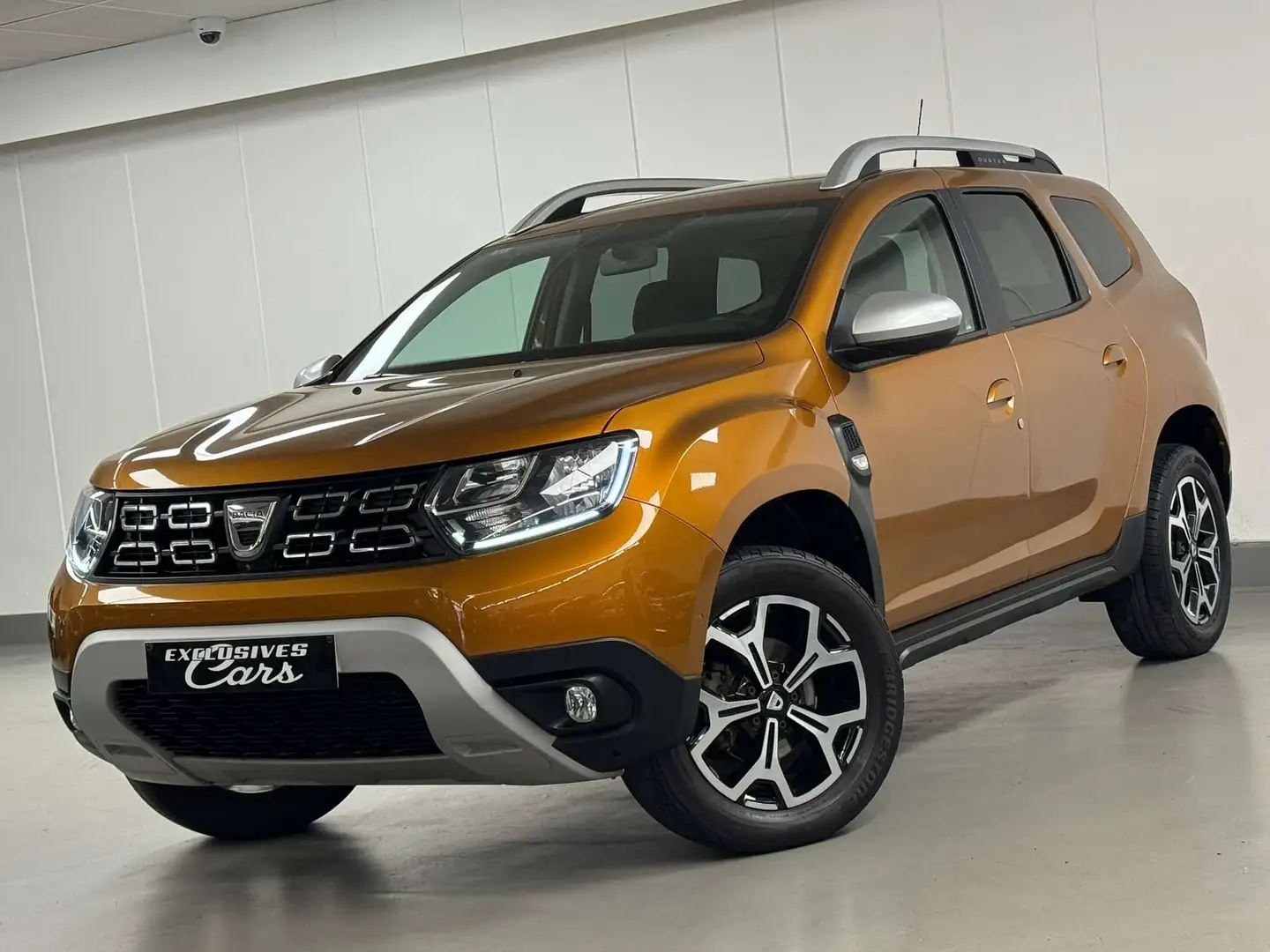 Dacia Duster 1.3 TCE 130CV PRESTIGE GPS CAMERA REG LED JA Naranja - 1