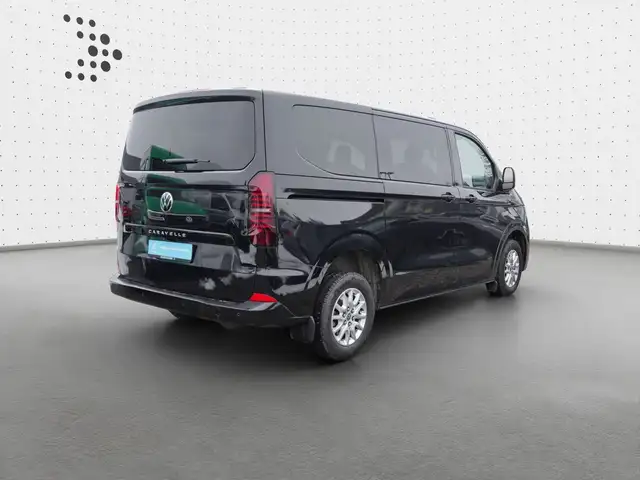 Volkswagen Caravelle view 2
