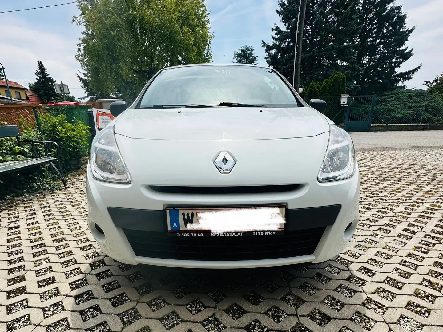 Renault Clio 1.2 Alb - 1
