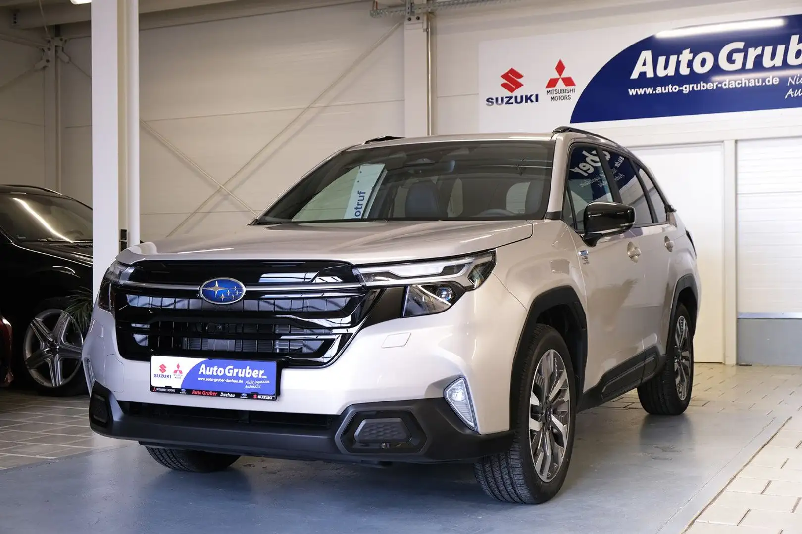 Subaru Forester 2.0ie Platinum Pano*DAB*Nav*Abstand*LED Gold - 2