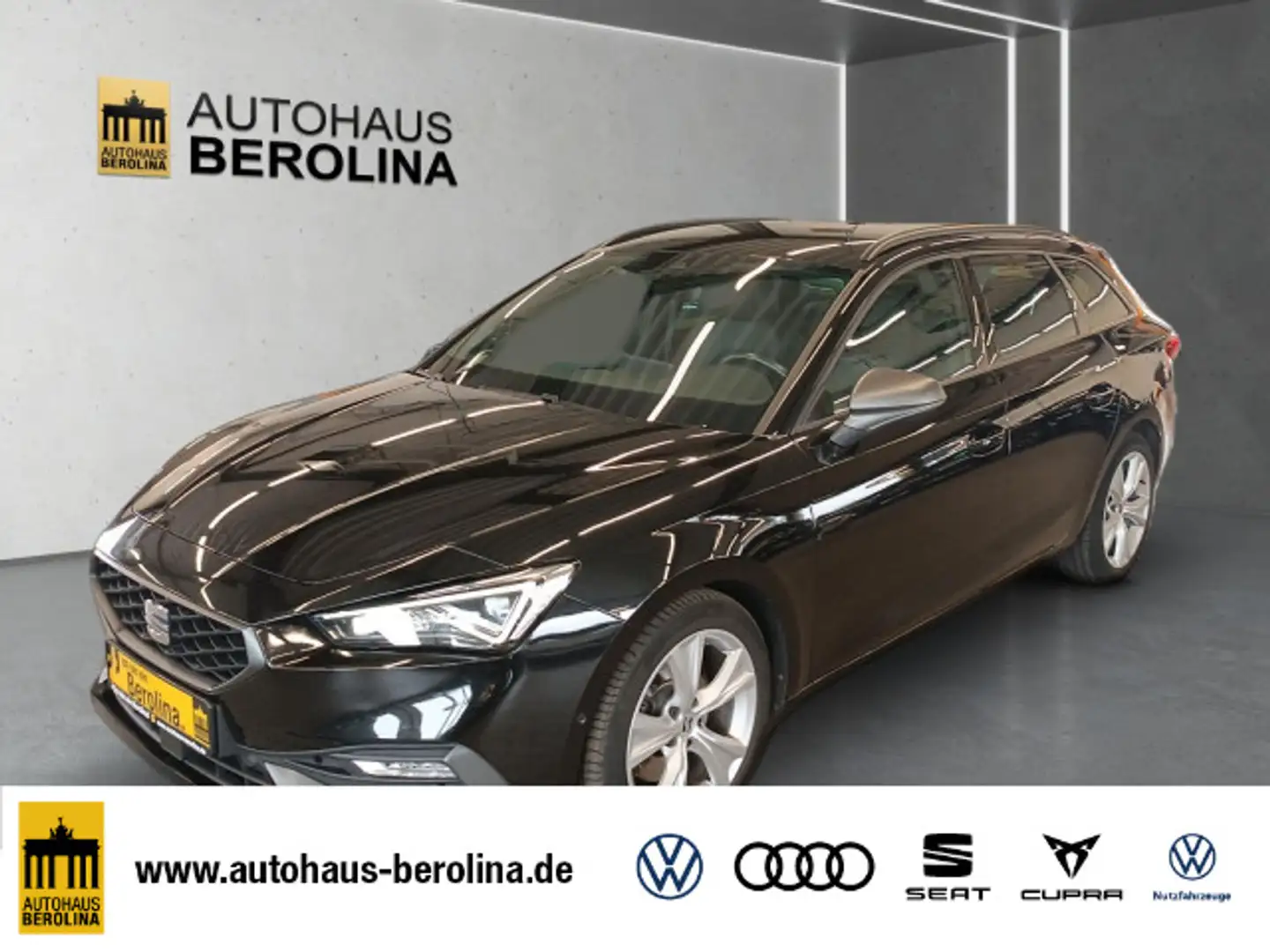 SEAT Leon ST 2.0 TDI FR DSG *AHK*R-CAM*NAVI* crna - 1