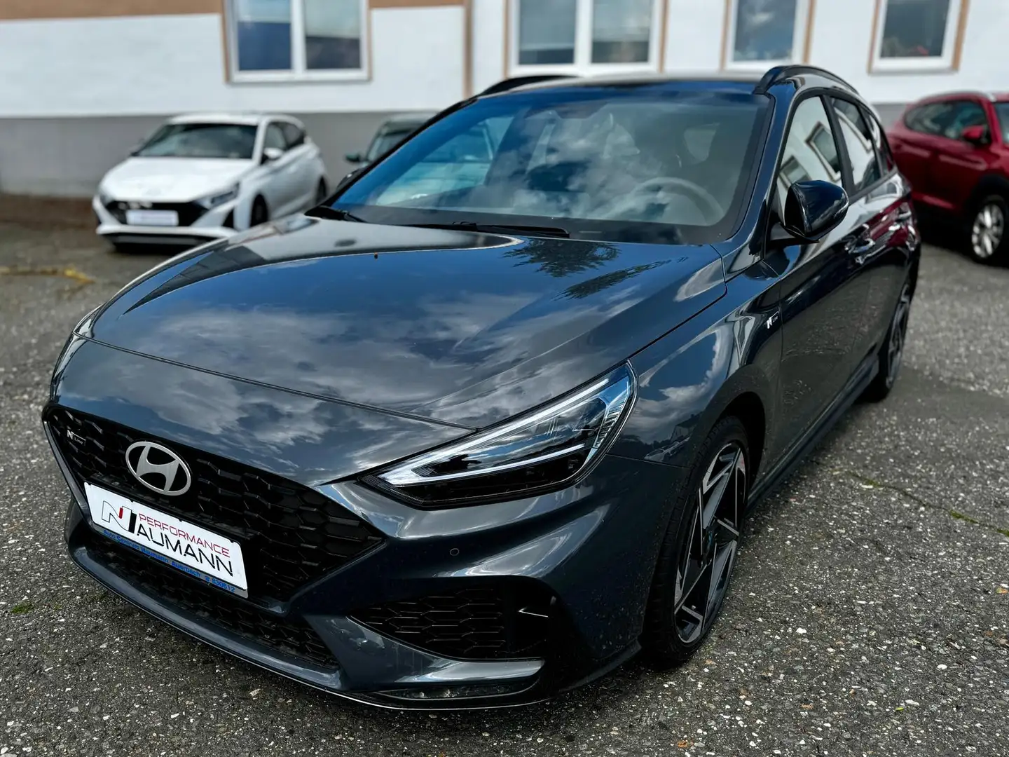 Hyundai i30 cw  N-Line 1.6 T-GDI 140 PS DCT MHEV Šedá - 1