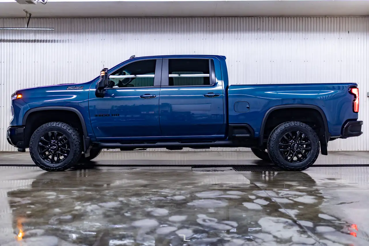 Chevrolet Silverado 3500 снимка Chevrolet Silverado 3500