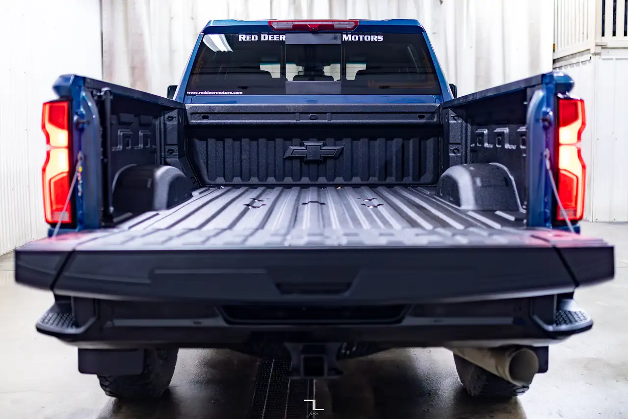 Chevrolet Silverado 3500 снимка Chevrolet Silverado 3500