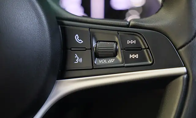 Alfa Romeo Stelvio view 20
