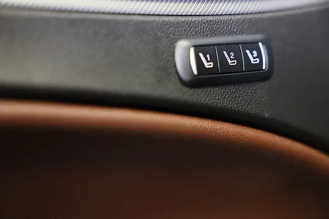 Alfa Romeo Stelvio view 11