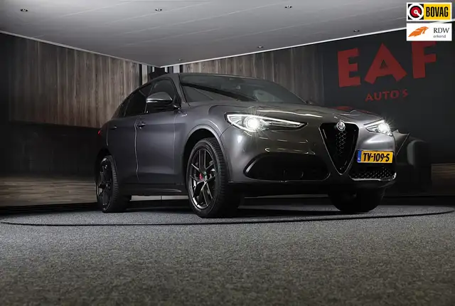 Alfa Romeo Stelvio 2.0 T AWD Veloce / Cognac Leder / Acc / Lane Assis