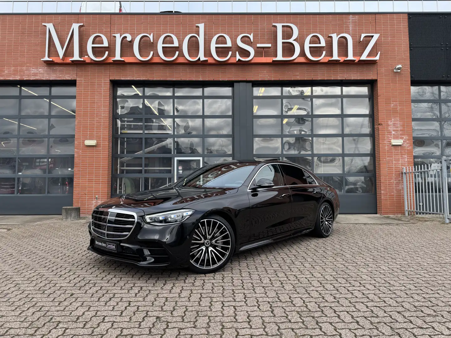 Mercedes-Benz S 450 S 4-Matic Lang AMG Line | Distronic | Spoorassiste Negru - 2
