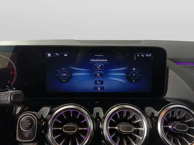 Mercedes-Benz B-Class view 15