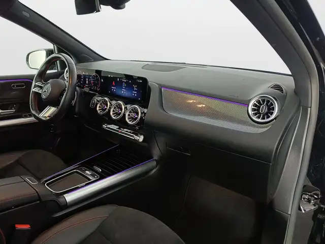 Mercedes-Benz B-Class view 10