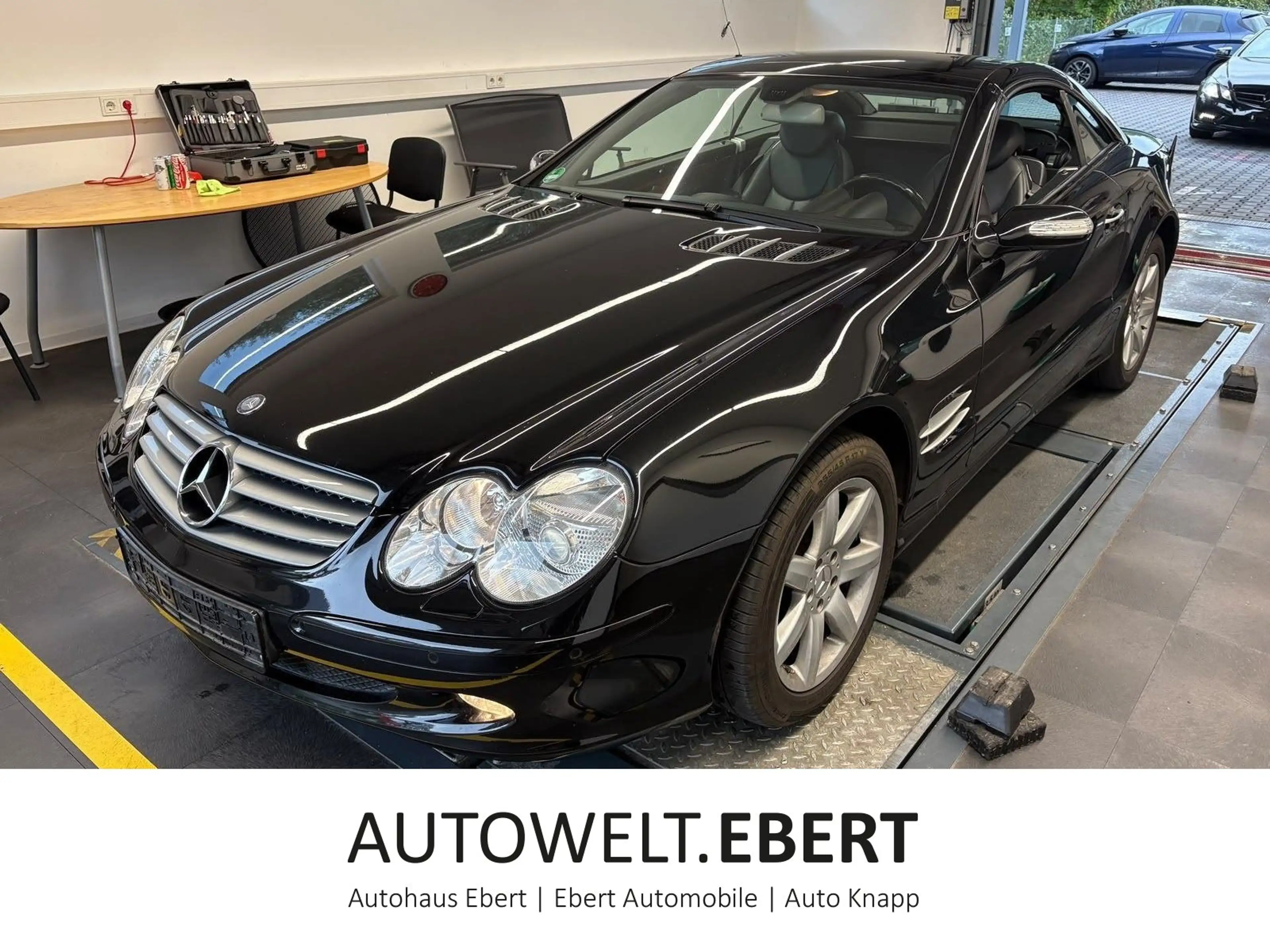 Mercedes-Benz SL 350 /BOSE-SOUNDSYSTEM/COMAND/Bi-XENON/