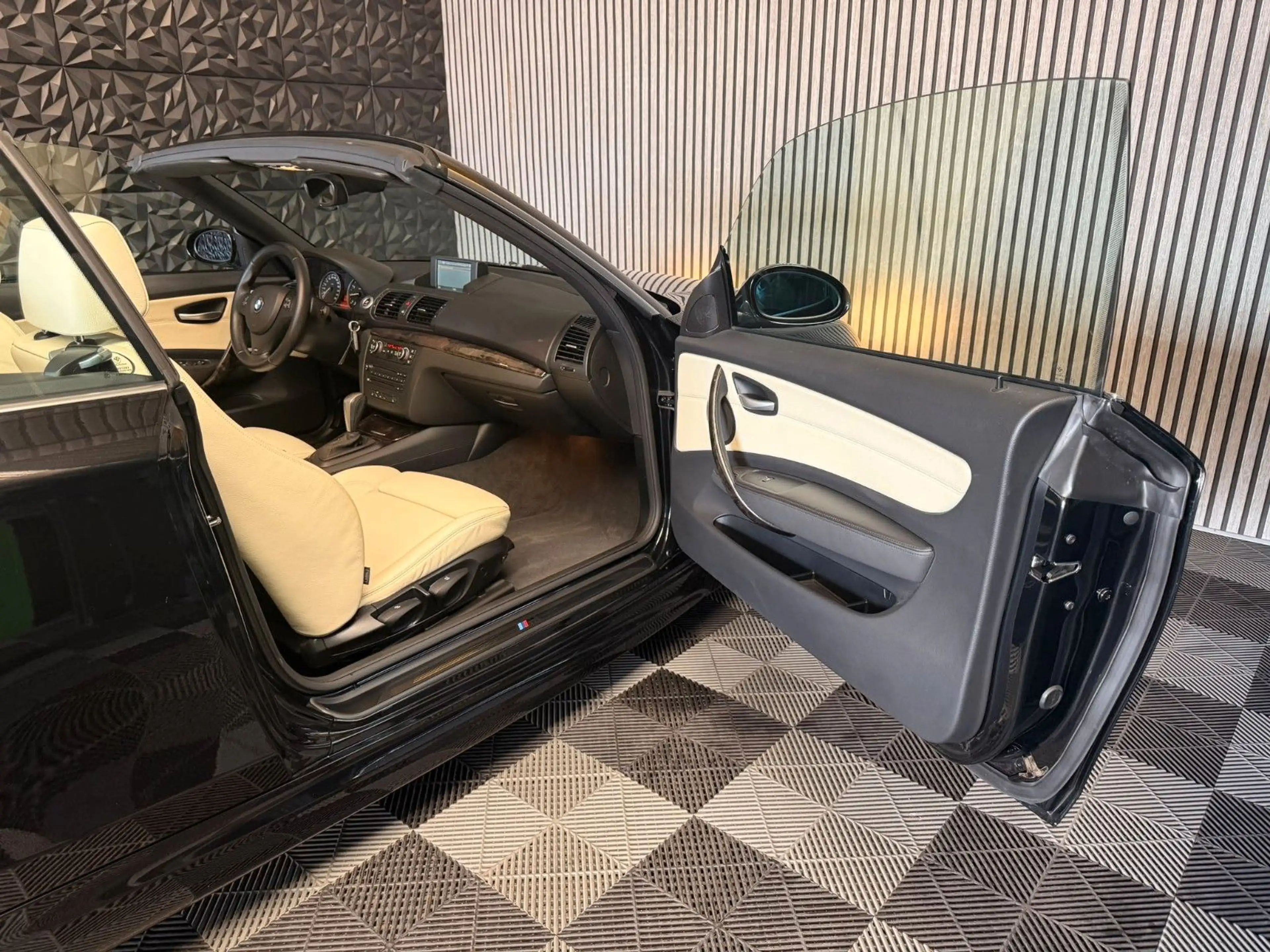 BMW 125 i Automatik Cabrio M-Paket NUR 43000KM — photo 12