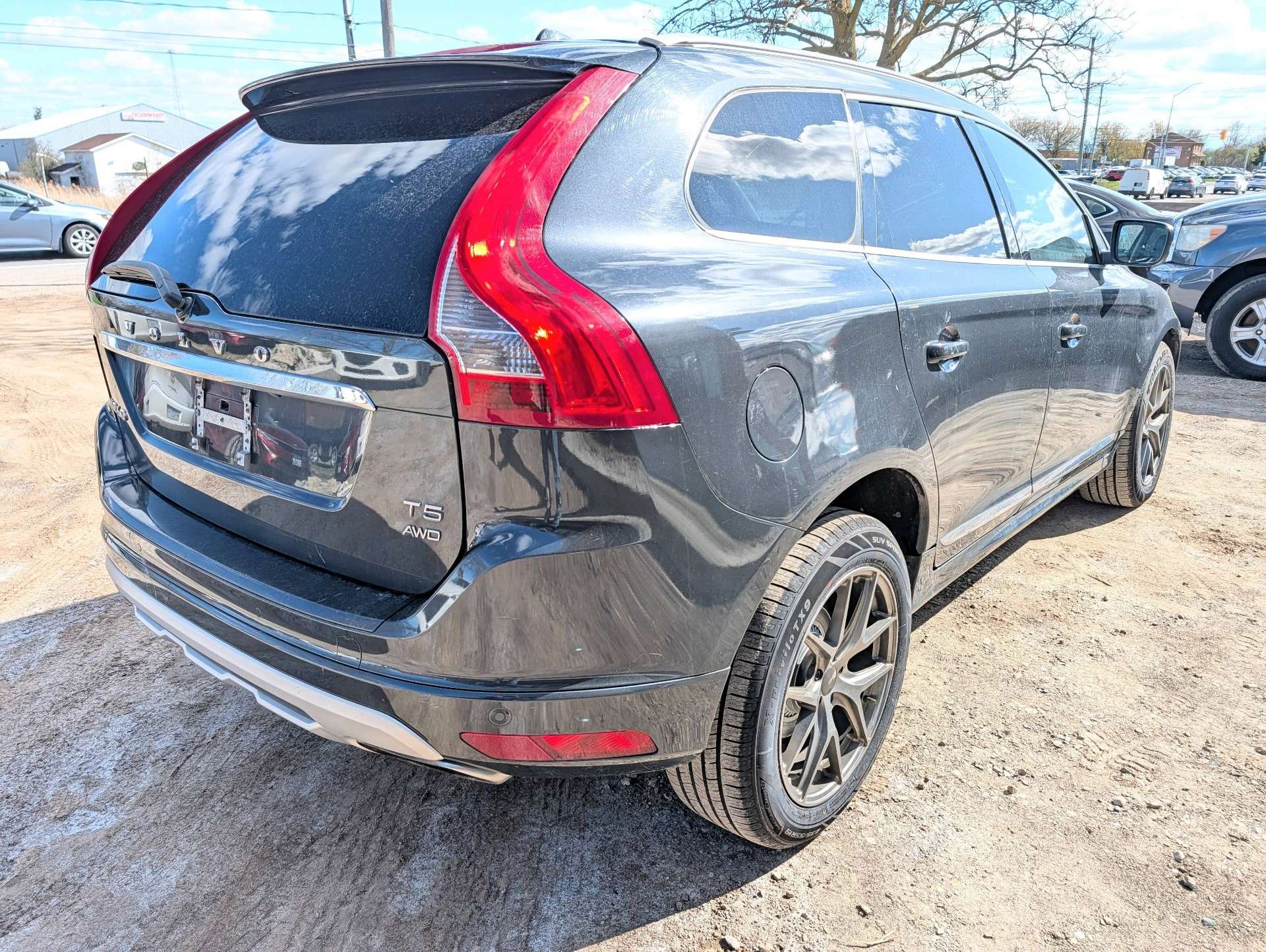 2016 Volvo XC60 AWD 5dr T5 Special Edition Premier | Sun-roof! | L alt 4
