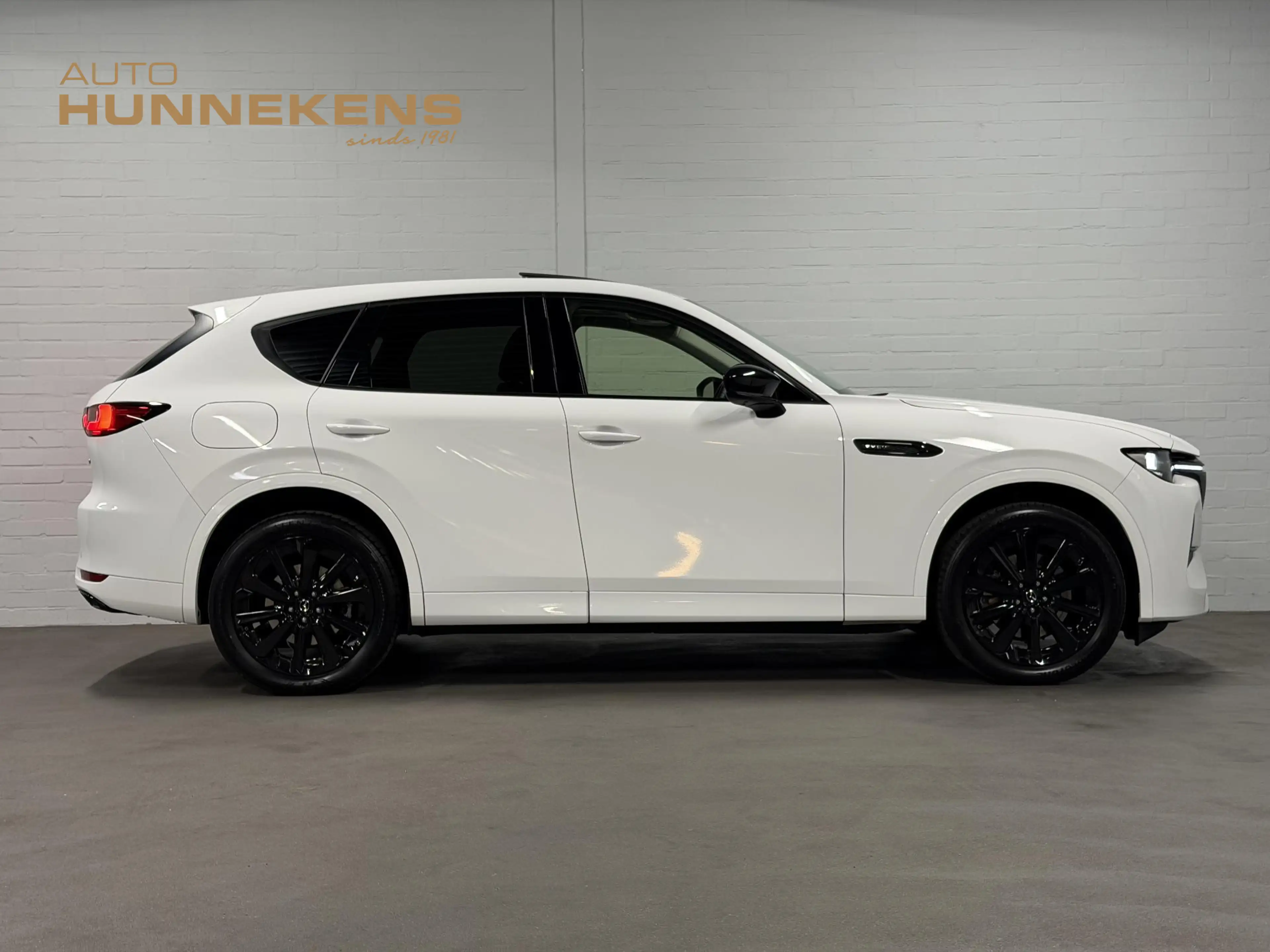 Mazda CX-60 2.5 e-SkyActiv PHEV Homura *SOH 97%* Open dak | Ad — photo 9