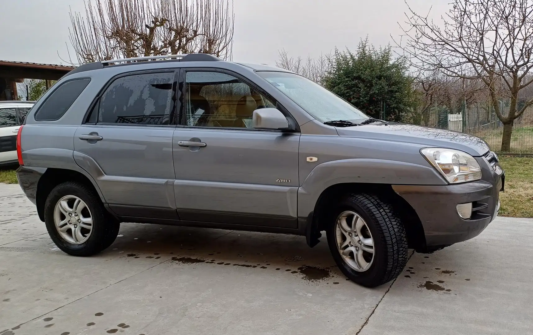 Kia Sportage Active 4WD Grigio - 2