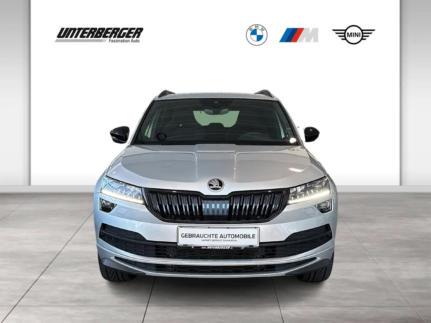 Skoda Karoq Sportline 2.0TDI 4x4 DSG Pano AHK Grau - 2