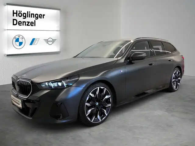 BMW 5 Series view 2
