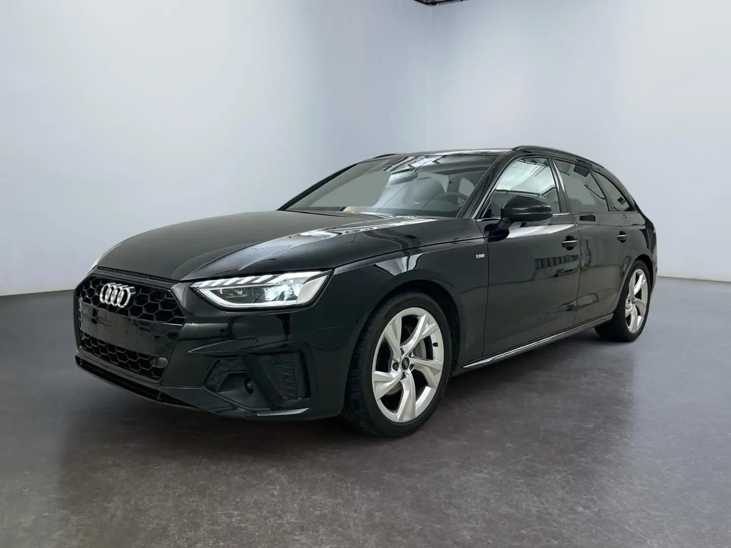 Audi A4 S Line Plus 40 2.0 TDI 204PS/150kW S-tronic 202... Schwarz - 2