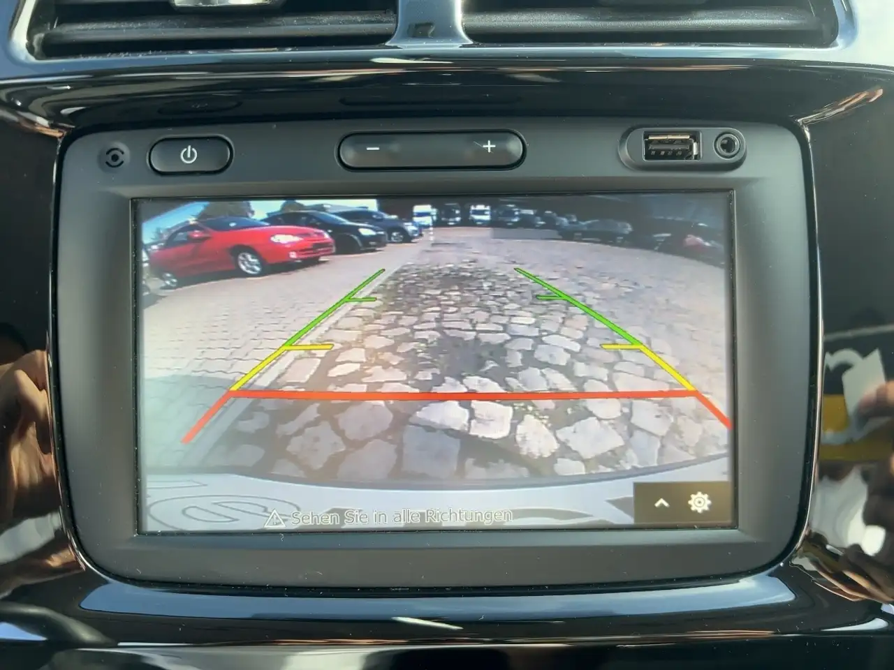 Dacia Spring Essential KLIMA LED-Tagfahrlicht BT ABS ESP ZV, миниатюра 13