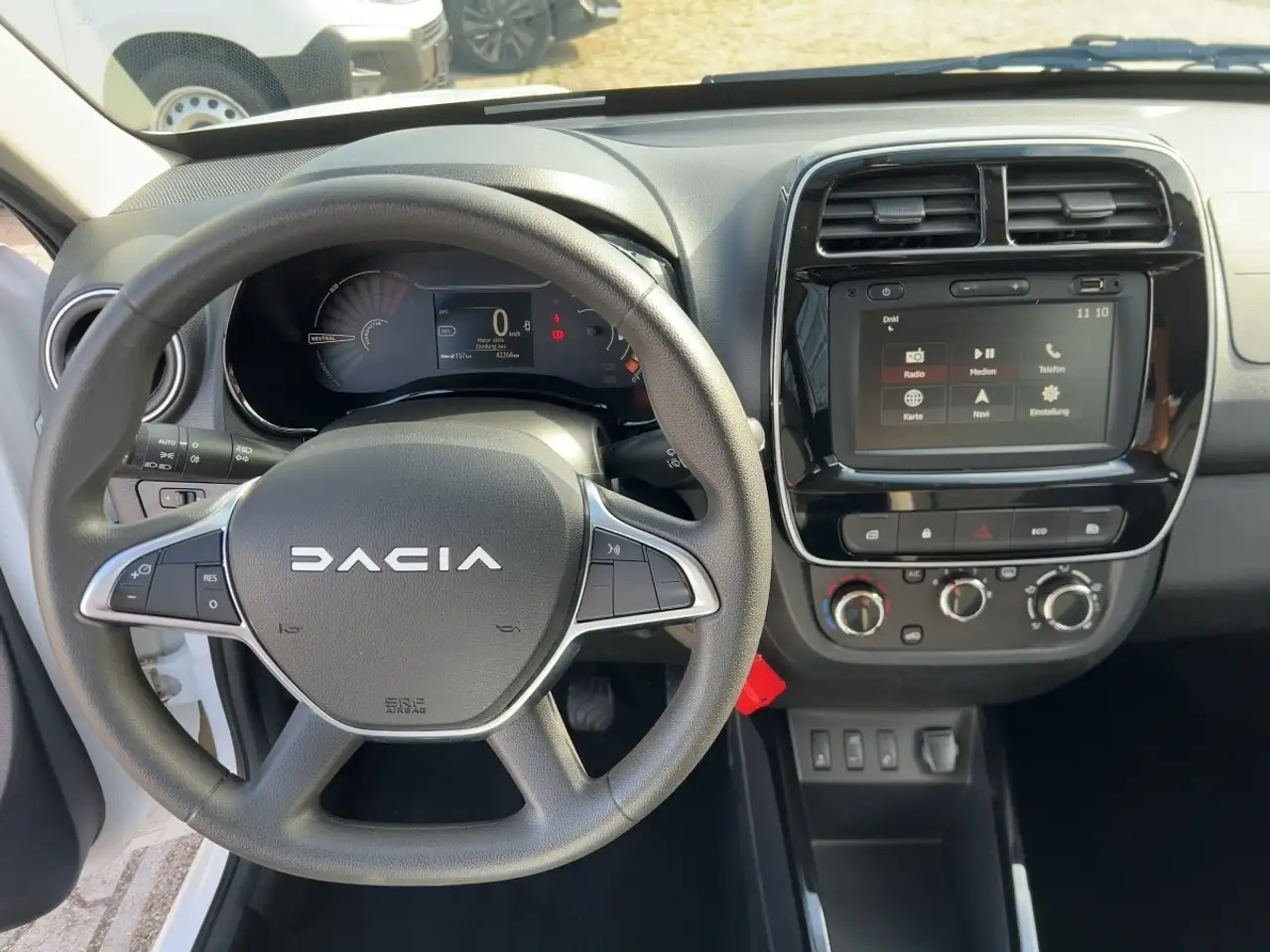 Dacia Spring Essential KLIMA LED-Tagfahrlicht BT ABS ESP ZV, миниатюра 12