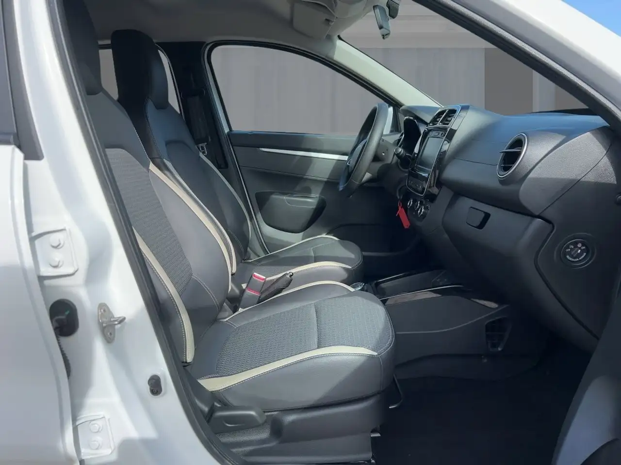 Dacia Spring Essential KLIMA LED-Tagfahrlicht BT ABS ESP ZV, миниатюра 8