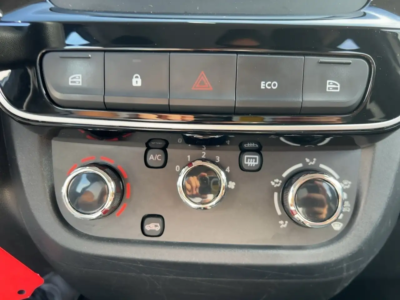 Dacia Spring Essential KLIMA LED-Tagfahrlicht BT ABS ESP ZV, миниатюра 14