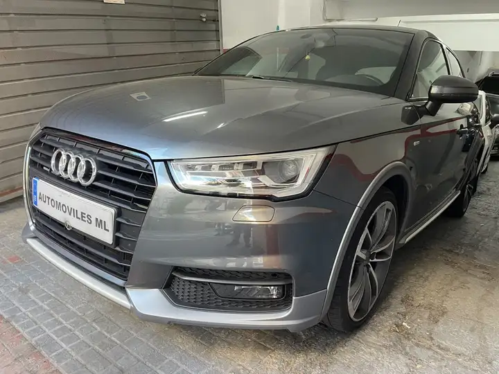 Audi A1 Sportback 1.4 TDI ultra Adrenalin 2015