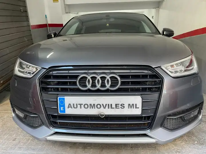 Audi A1 Sportback 1.4 TDI ultra Adrenalin 2015, foto 3