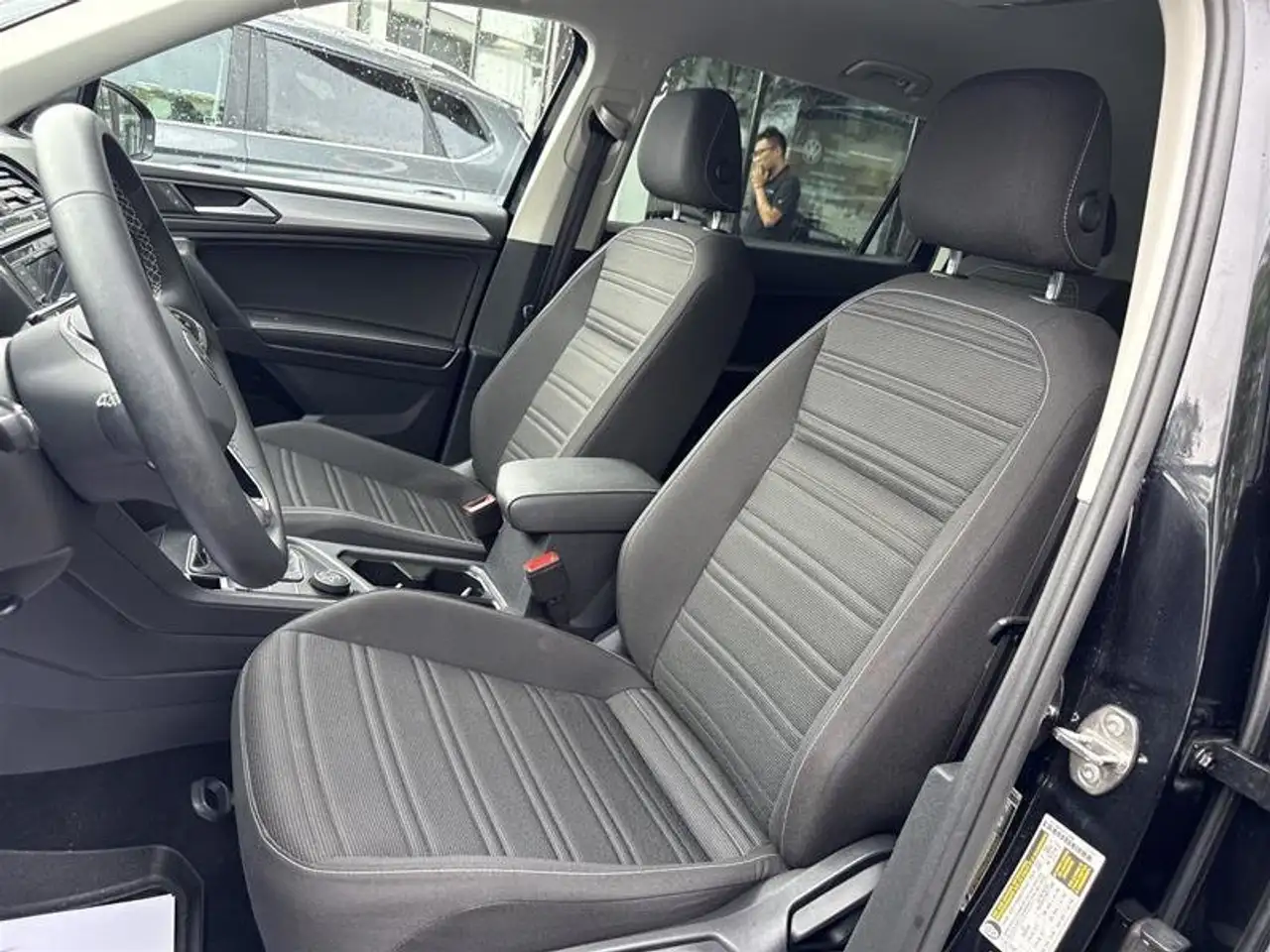 Volkswagen Tiguan снимка Volkswagen Tiguan