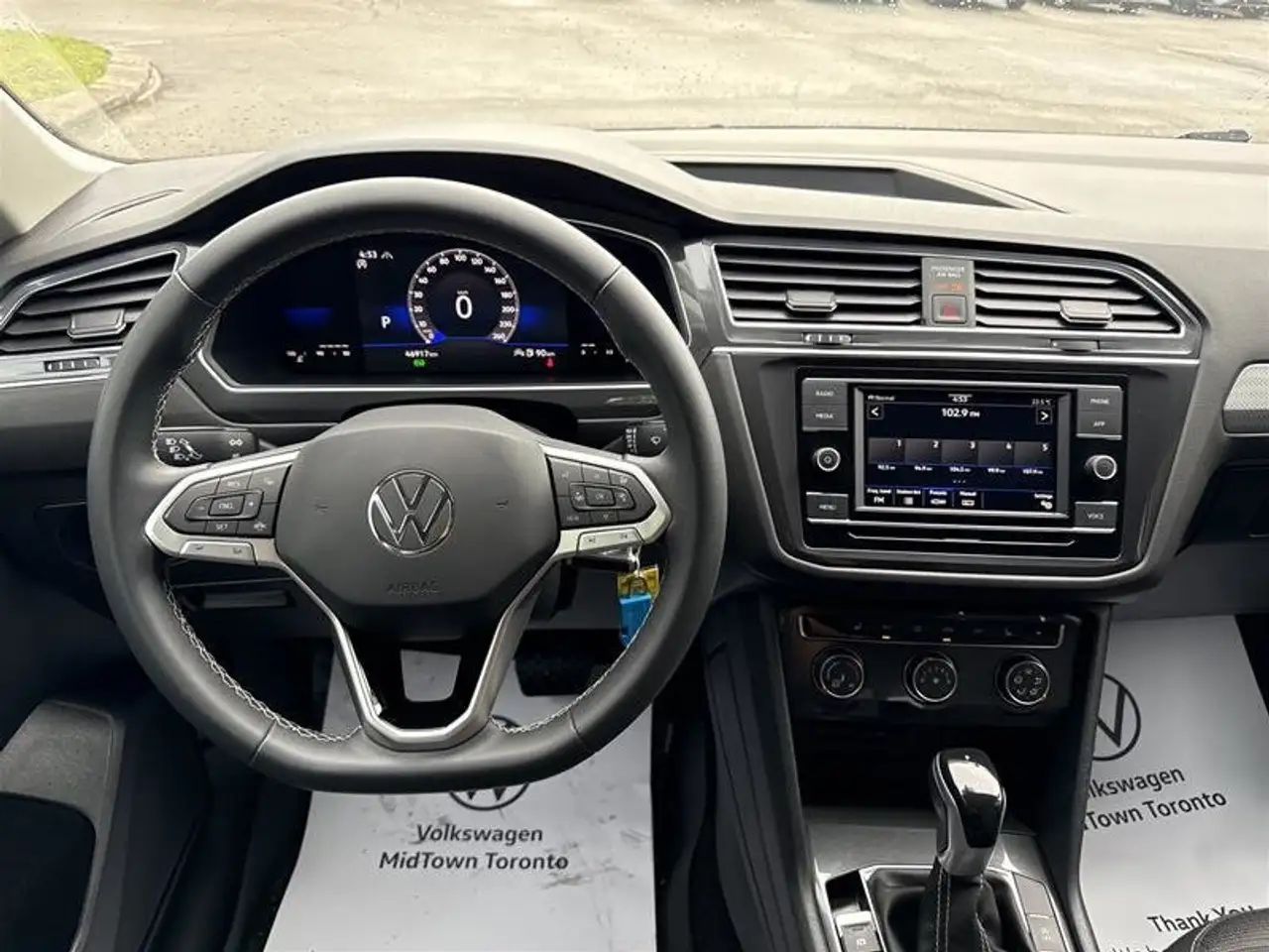 Volkswagen Tiguan снимка Volkswagen Tiguan