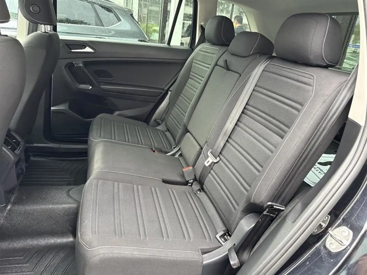 Volkswagen Tiguan снимка Volkswagen Tiguan
