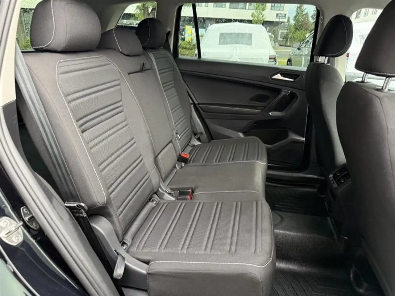 Volkswagen Tiguan снимка Volkswagen Tiguan