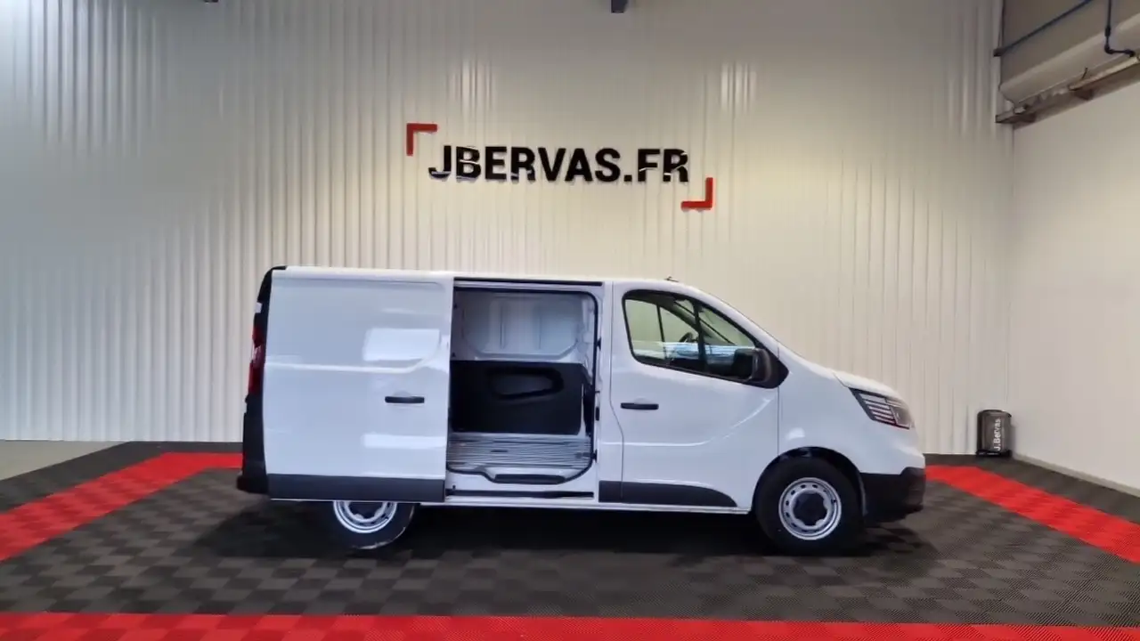 Renault Trafic 2026 — фото 9