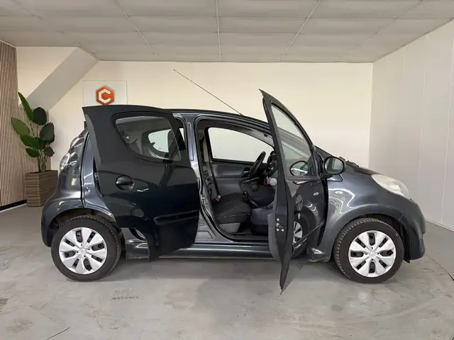 Citroen C1 view 9