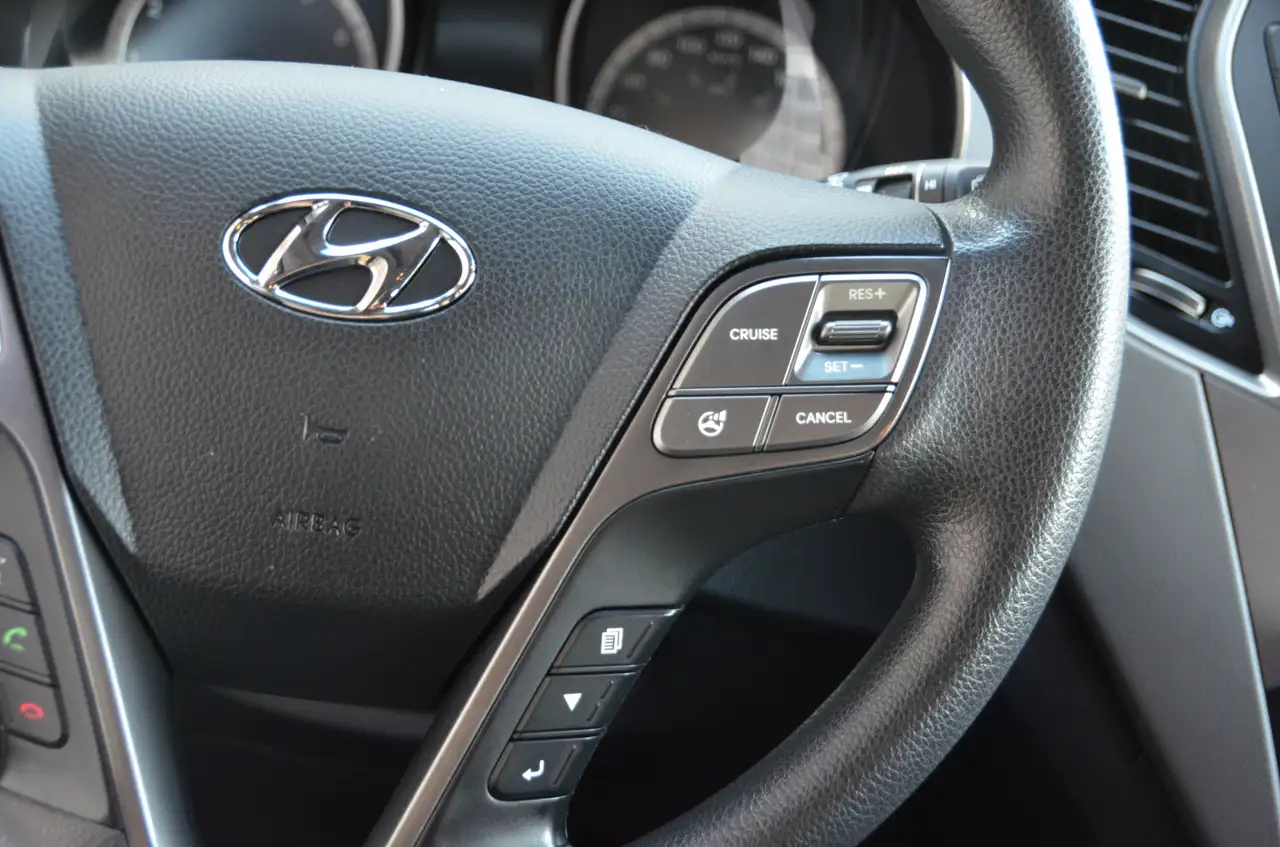 Hyundai SANTA FE снимка Hyundai SANTA FE