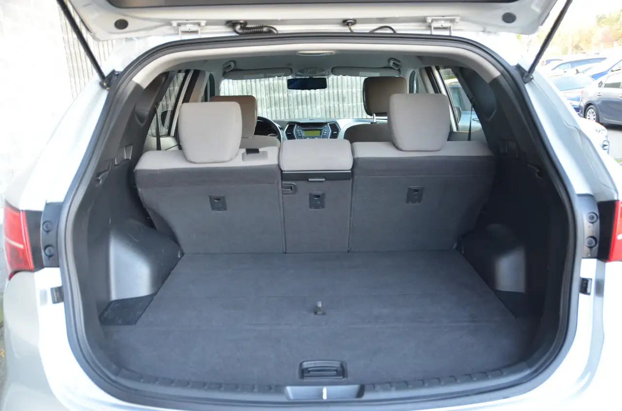 Hyundai SANTA FE снимка Hyundai SANTA FE