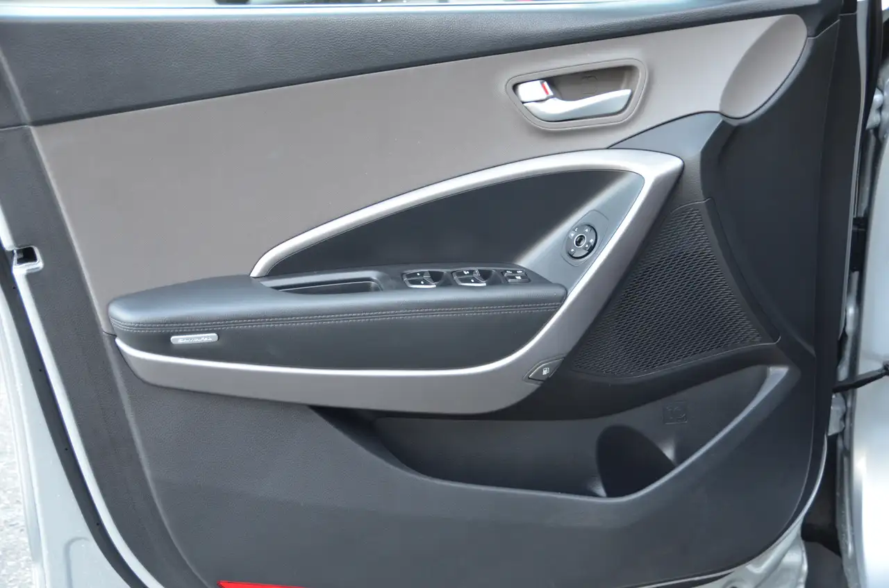 Hyundai SANTA FE снимка Hyundai SANTA FE