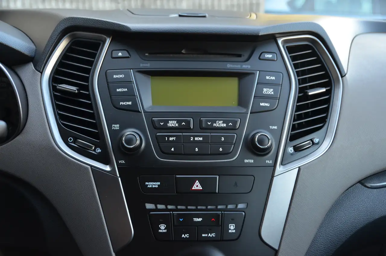 Hyundai SANTA FE снимка Hyundai SANTA FE