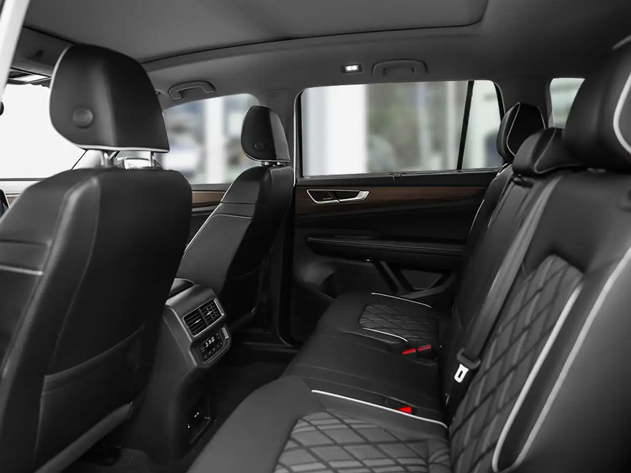 Volkswagen Atlas снимка Volkswagen Atlas