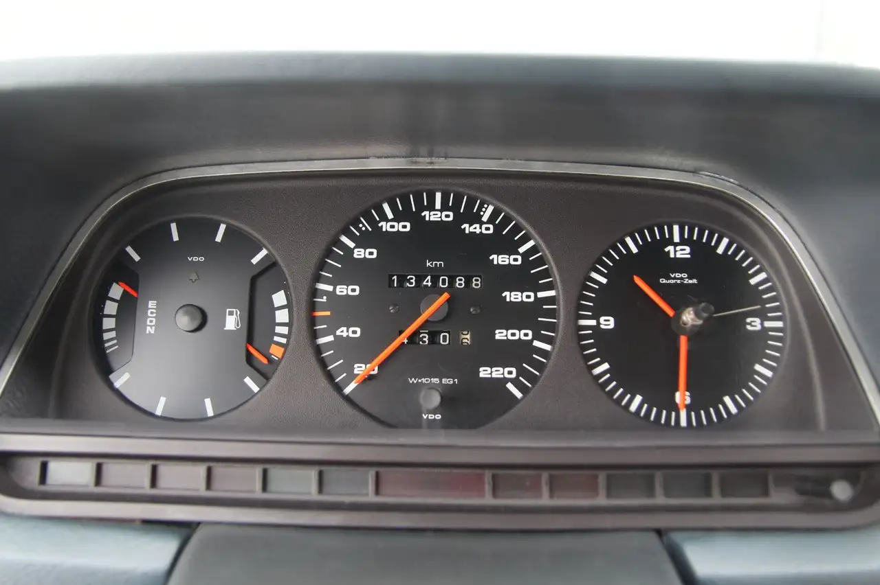 Audi 100 5E CL 5Zylinder 136PS/Oldtimer/H-Kennzeichen, foto 6