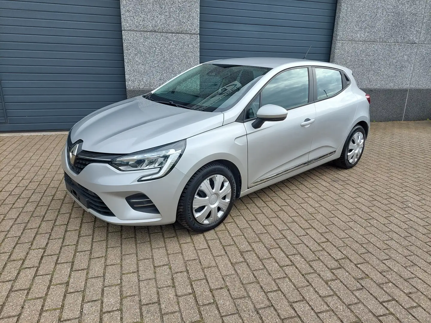 Renault Clio 1.0 TCe  ***GPS DAB PDC*** Gris - 1