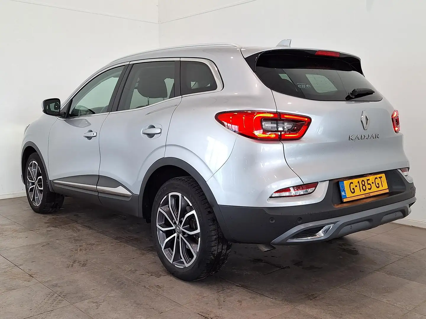 Renault Kadjar 1.3 TCe 160 EDC Intens | Stoel- en voorruitverwarm Grijs - 2