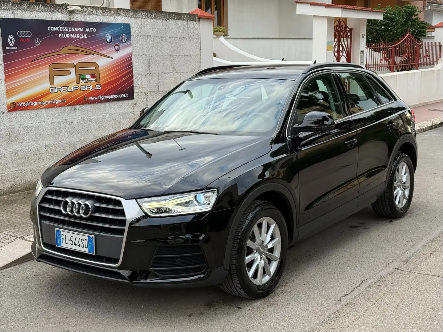 Audi Q3 Q3 2.0 TDI 150 CV Stronic NAVI LED Nero - 1