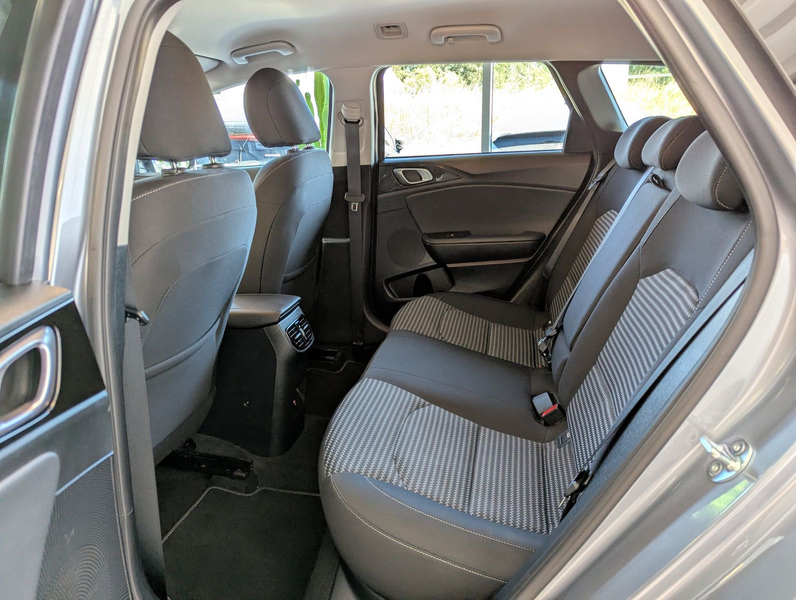 Kia Ceed SW / cee'd SW 1.5 Ultim Style-Pak JBL ACC 7J — photo 14