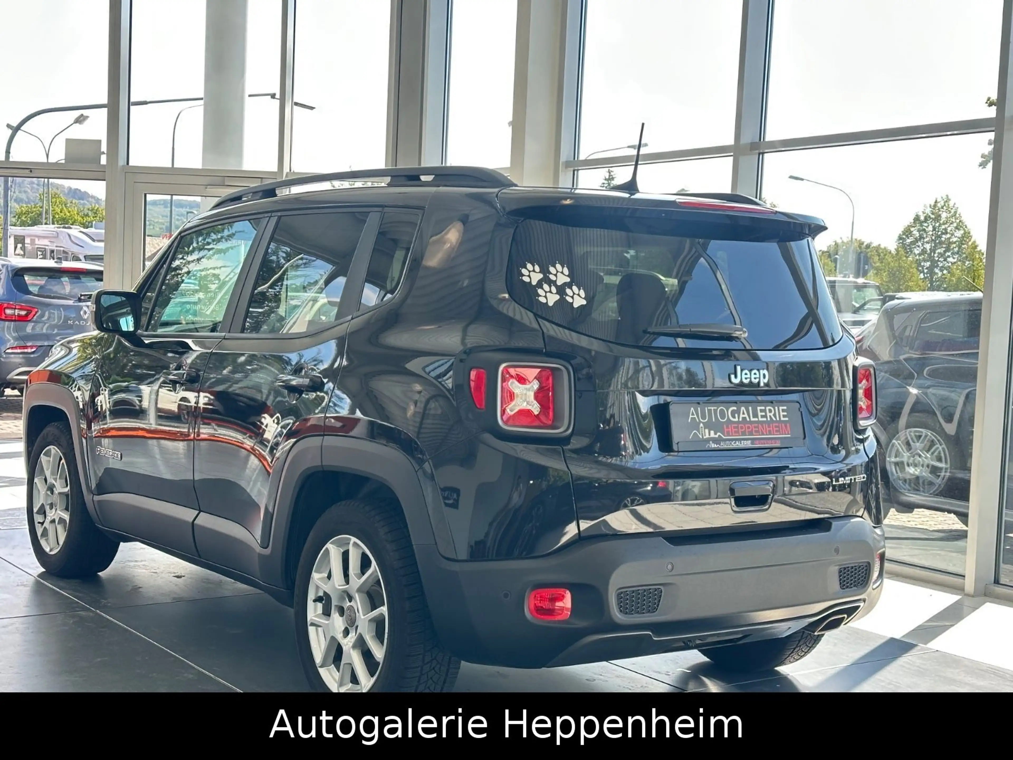 Jeep Renegade Limited FWD — photo 7