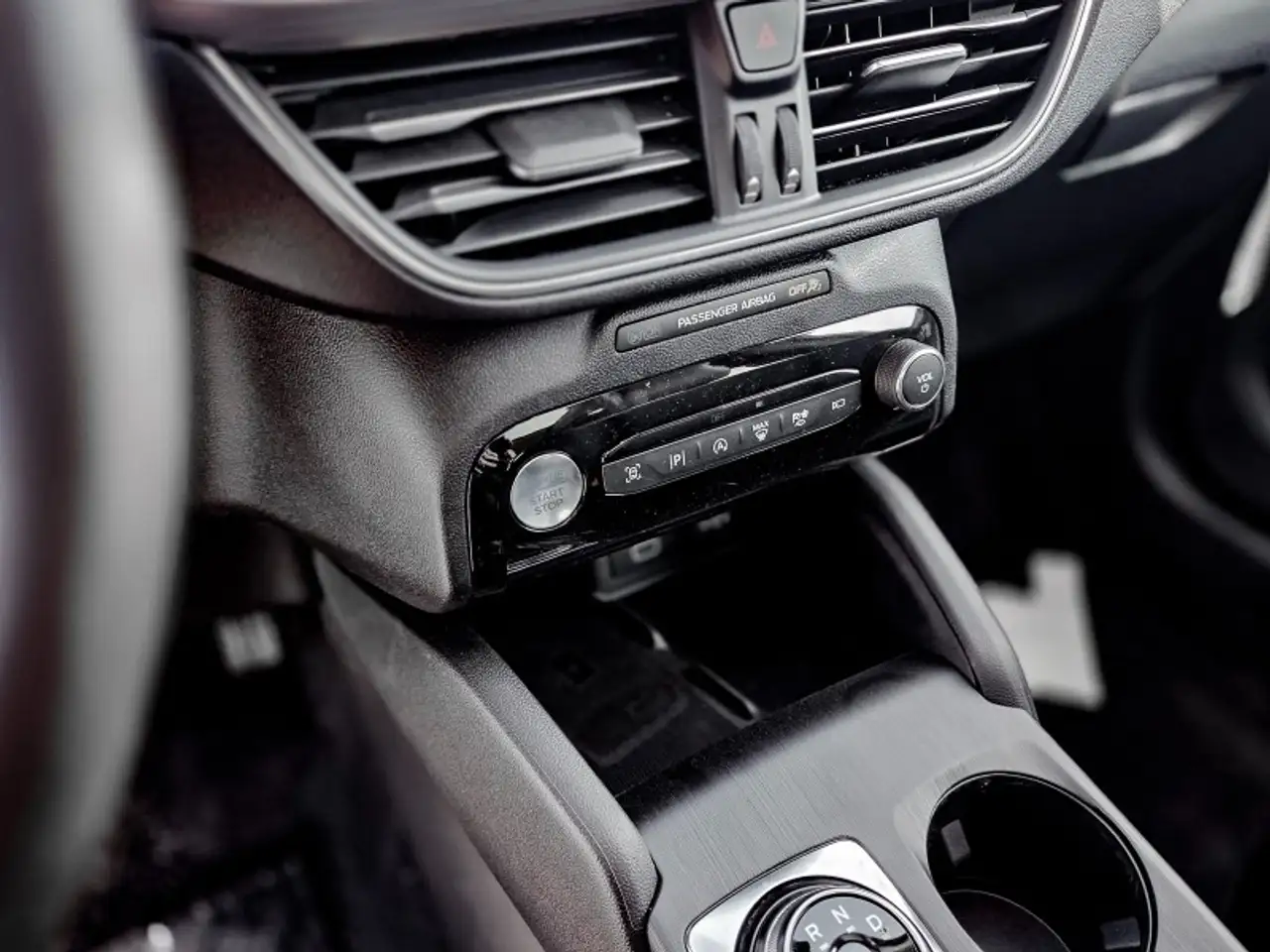 Ford Escape photo Ford Escape