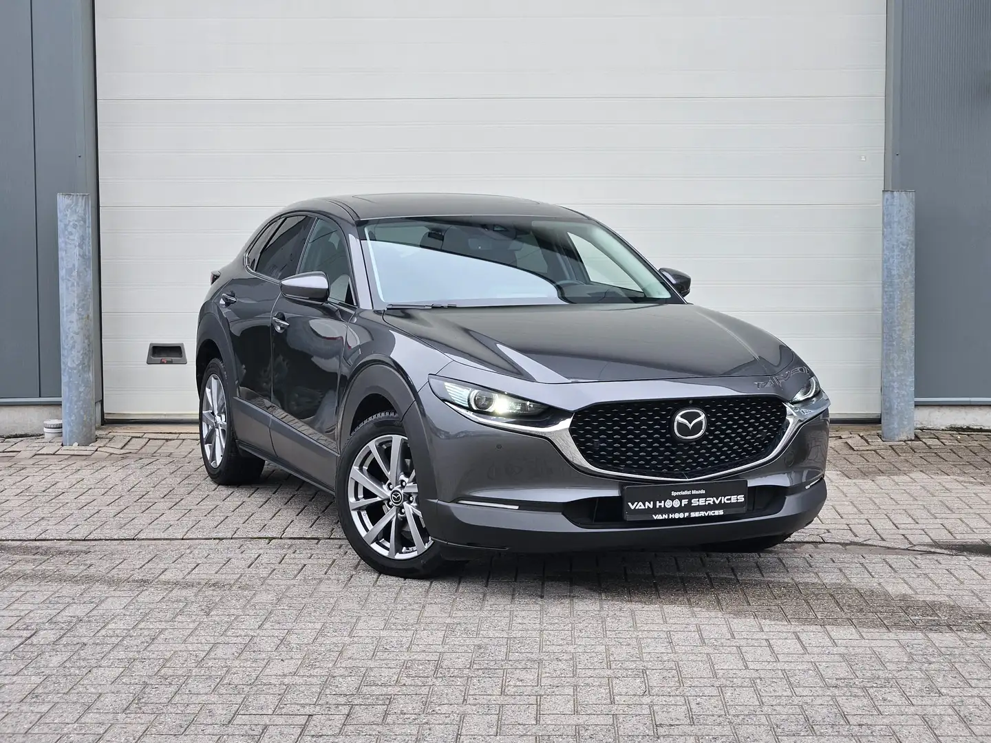 Mazda CX-30 2.0L SKY-X 180 hp Mazda M Hybrid 6AT SKYCRUISE Gris - 1